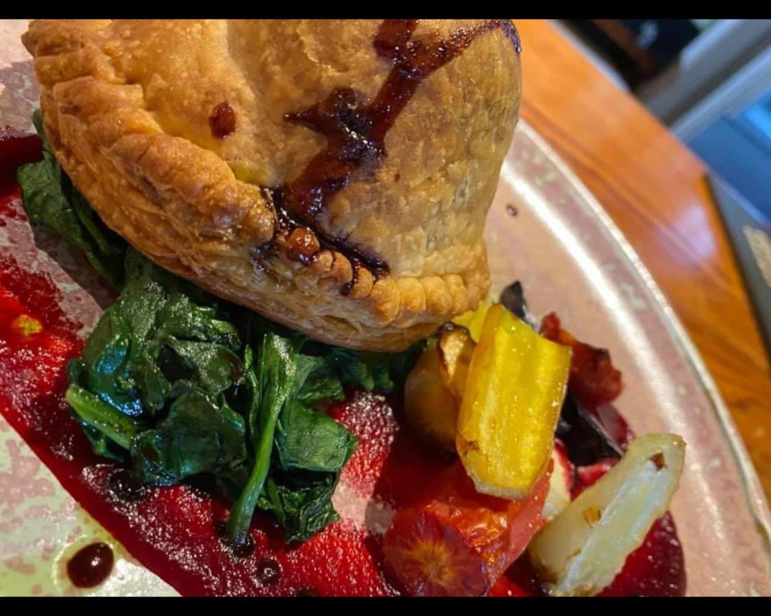 The Rose & Crown Farmhouse Kitchen Nympsfield Zewnętrze zdjęcie